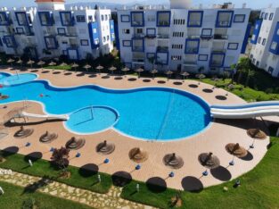 Appartement de magnifique vue sur piscine a louer